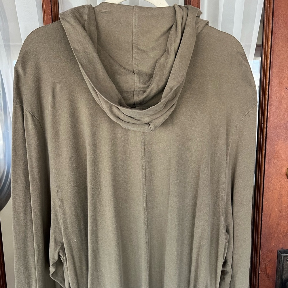 Parachute Tencel Sleep Robe - Picture 9 of 14